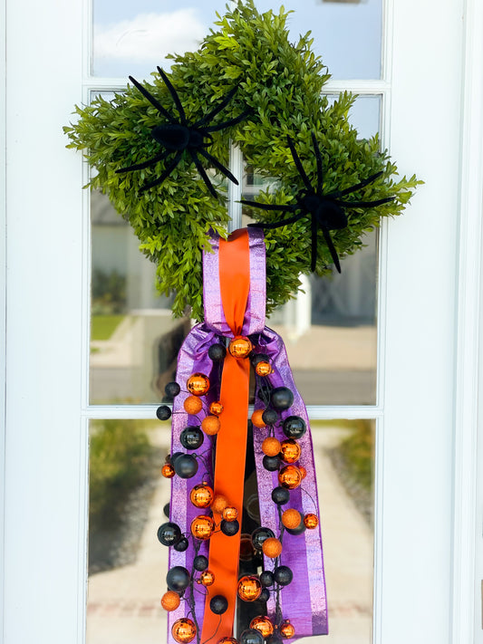 Autumn Arachnids Wreath And Sash