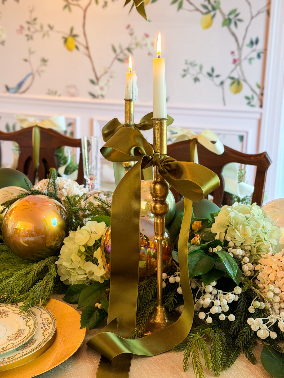 Maison de Fleur Tablescape/Mantle Box