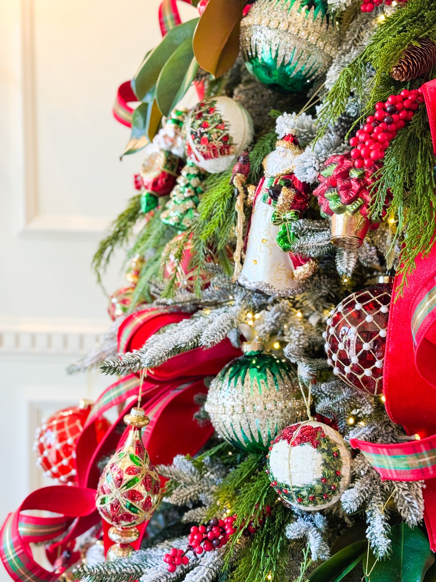 The Fete Noel Christmas Tree Blanc Box