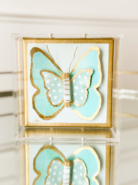 Le Papillon Shadowbox