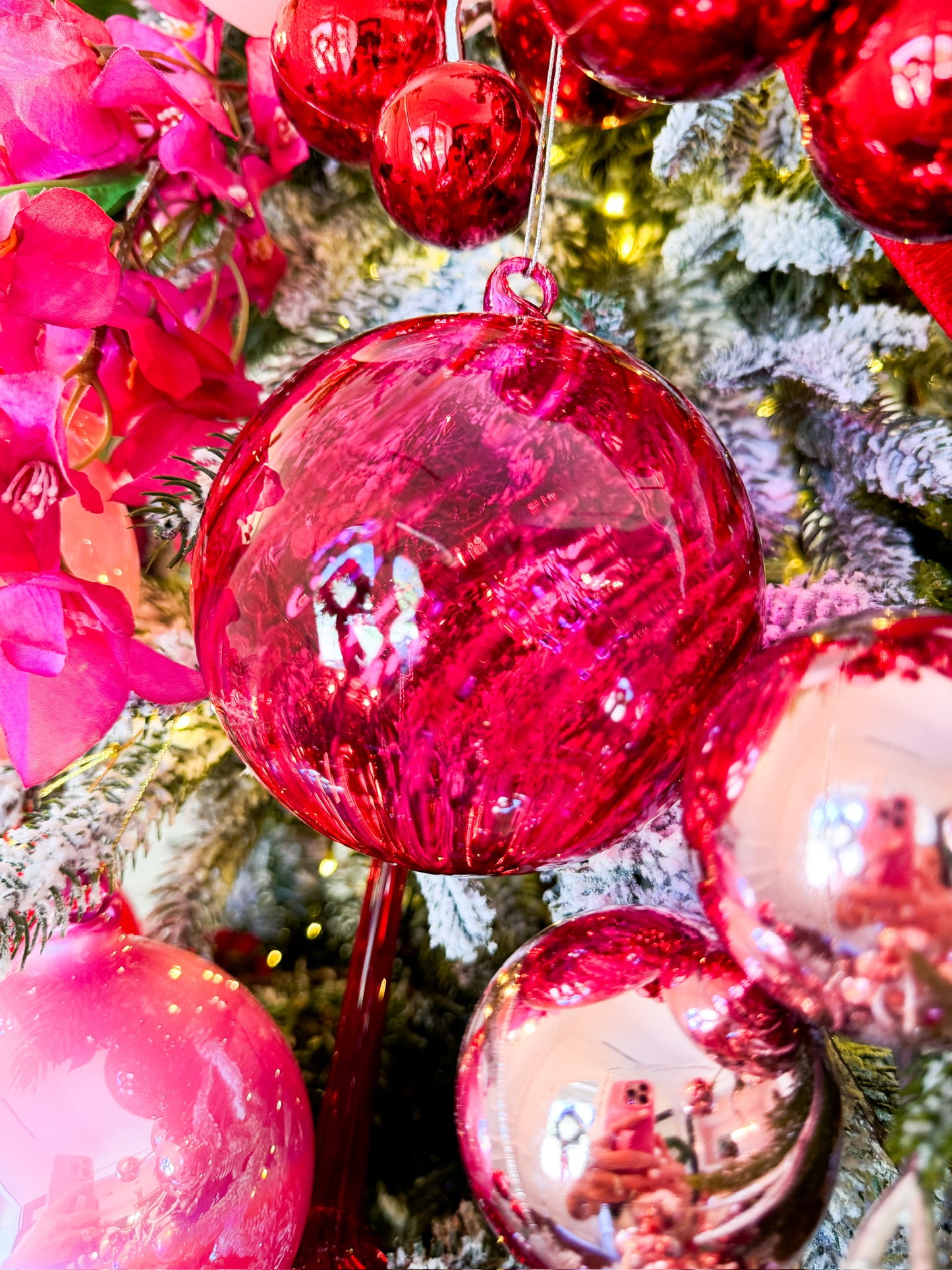 The Cafe De Flore Christmas Tree Blanc Box