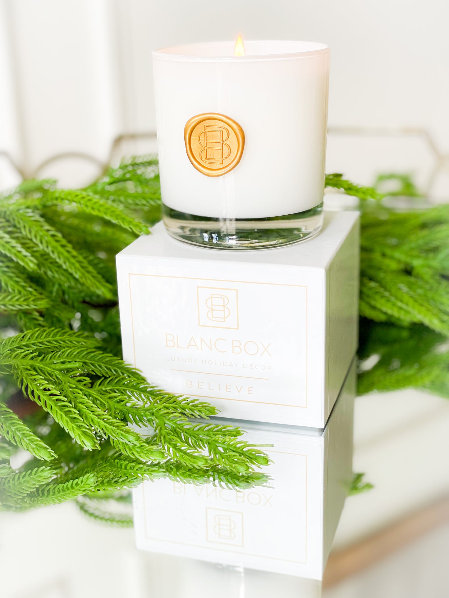 Believe Holiday Blanc Box Candle