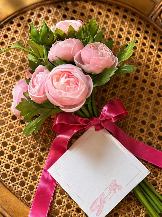 Real Touch Ranunculus Bundle – Soft Pink with Dance Card