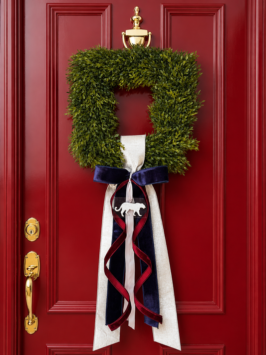 The Silver Cougar Tea Leaf Wreath