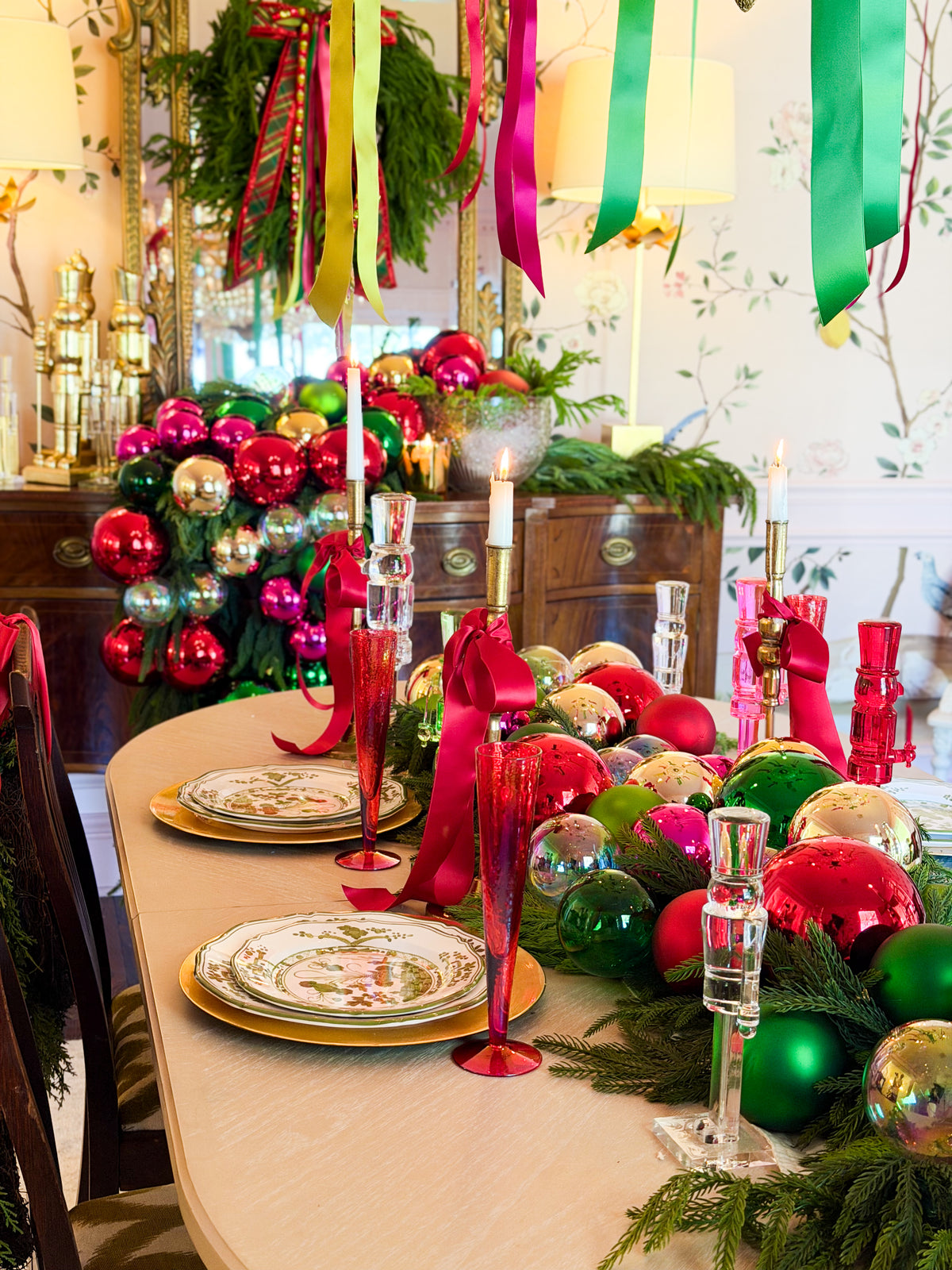 Maison de Soirée Tablescape/Mantle Box