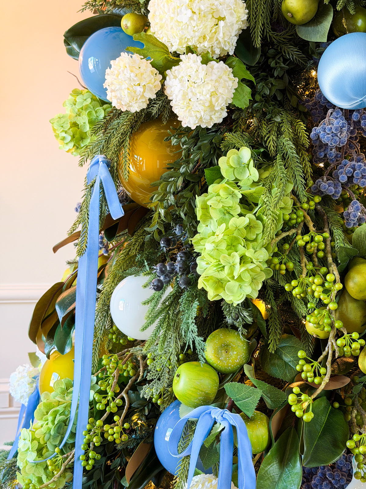 Maison de Provence Christmas Tree Box