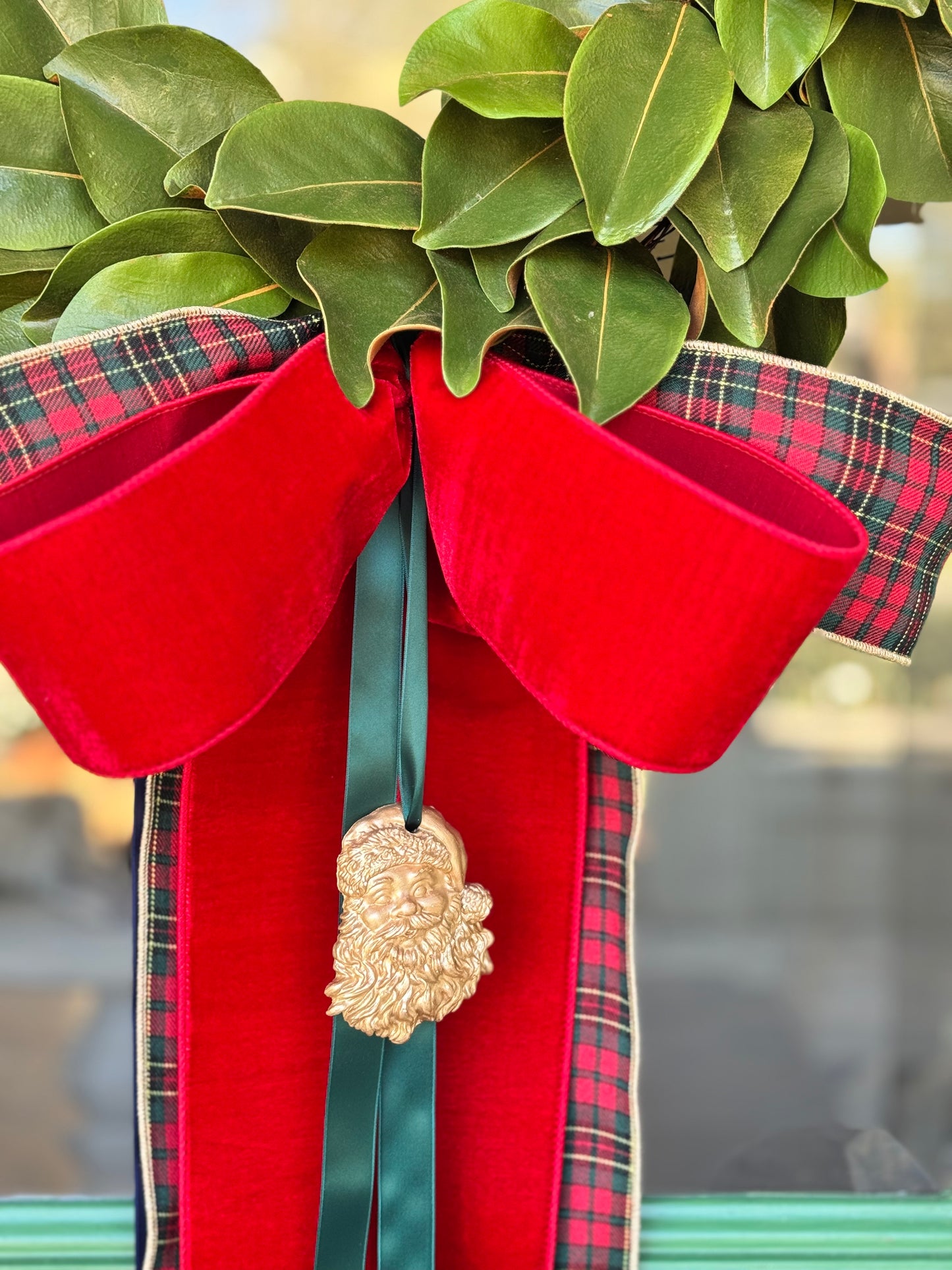 RL Noel Magnolia Wreath & Bow