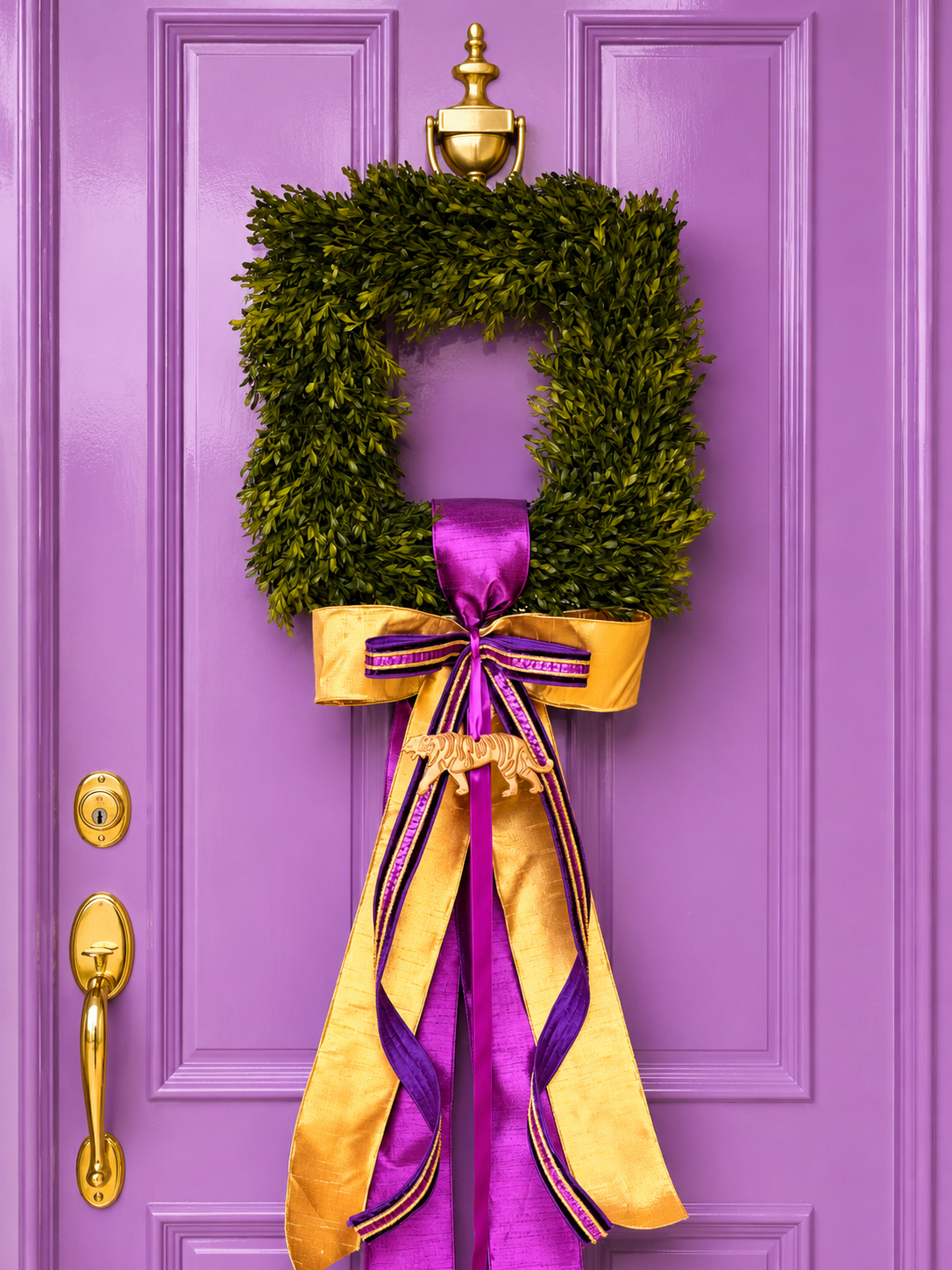 The Tiger Tradition Tea Leaf Wreath