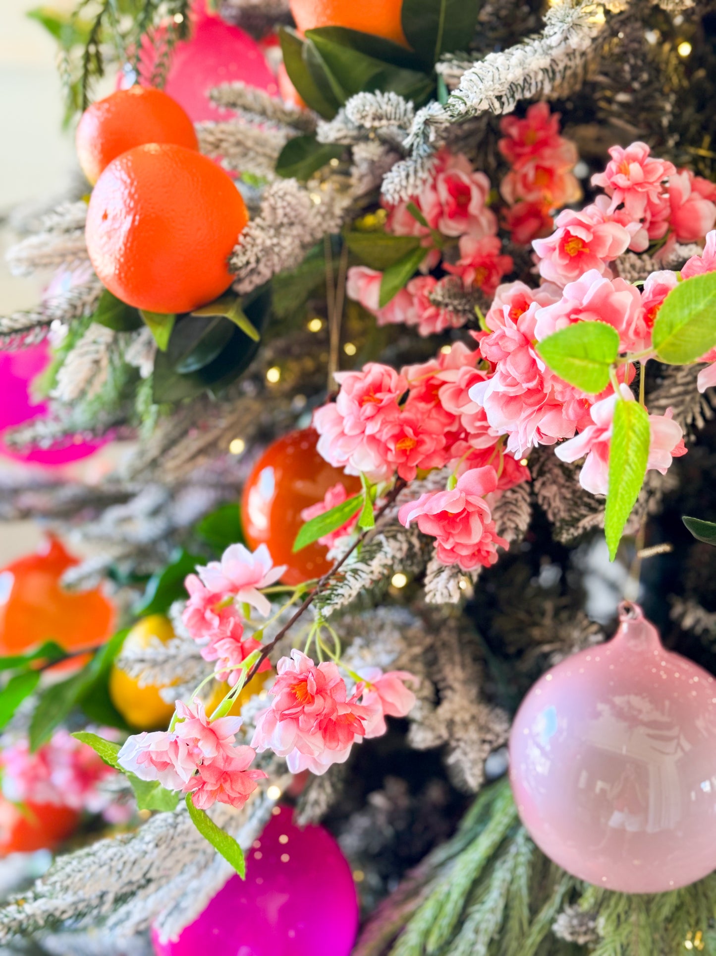 The Citrus Noel Christmas Tree Blanc Box