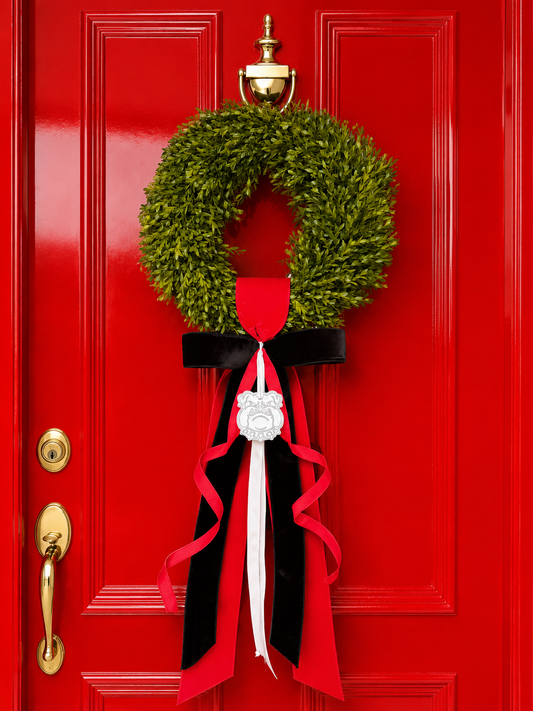 The Hedges Heritage Tea Leaf Wreath