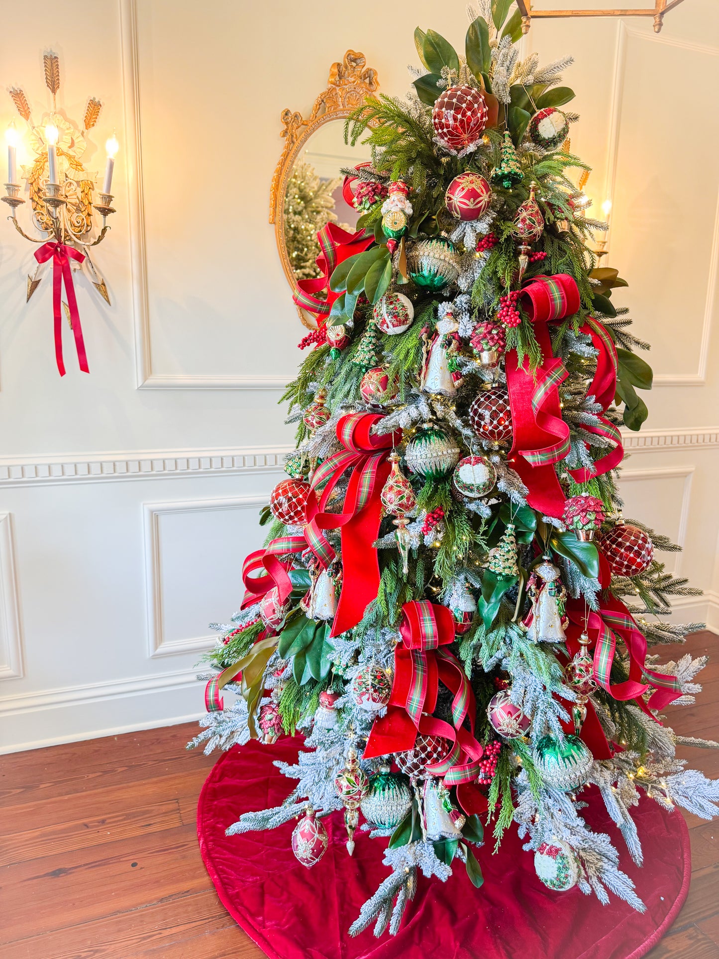 The Fete Noel Christmas Tree Blanc Box