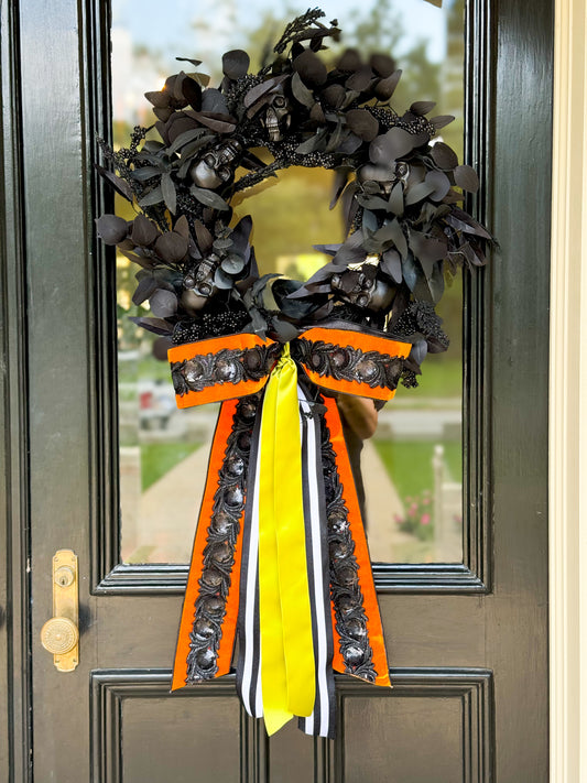 Halloween Haunts Wreath And Bow