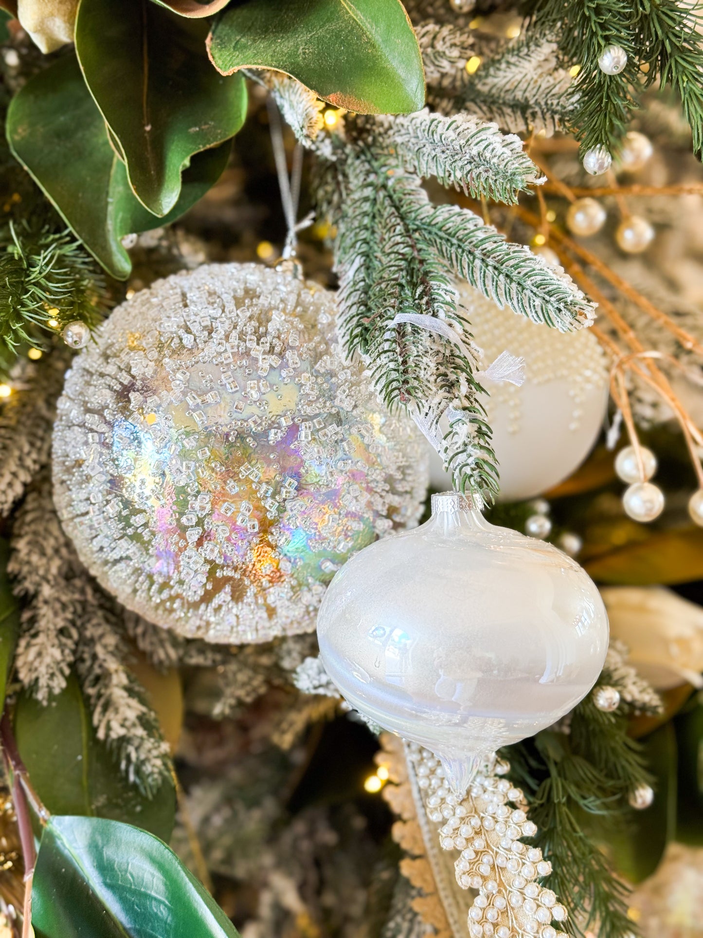 The Versailles Noel Christmas Tree Blanc Box
