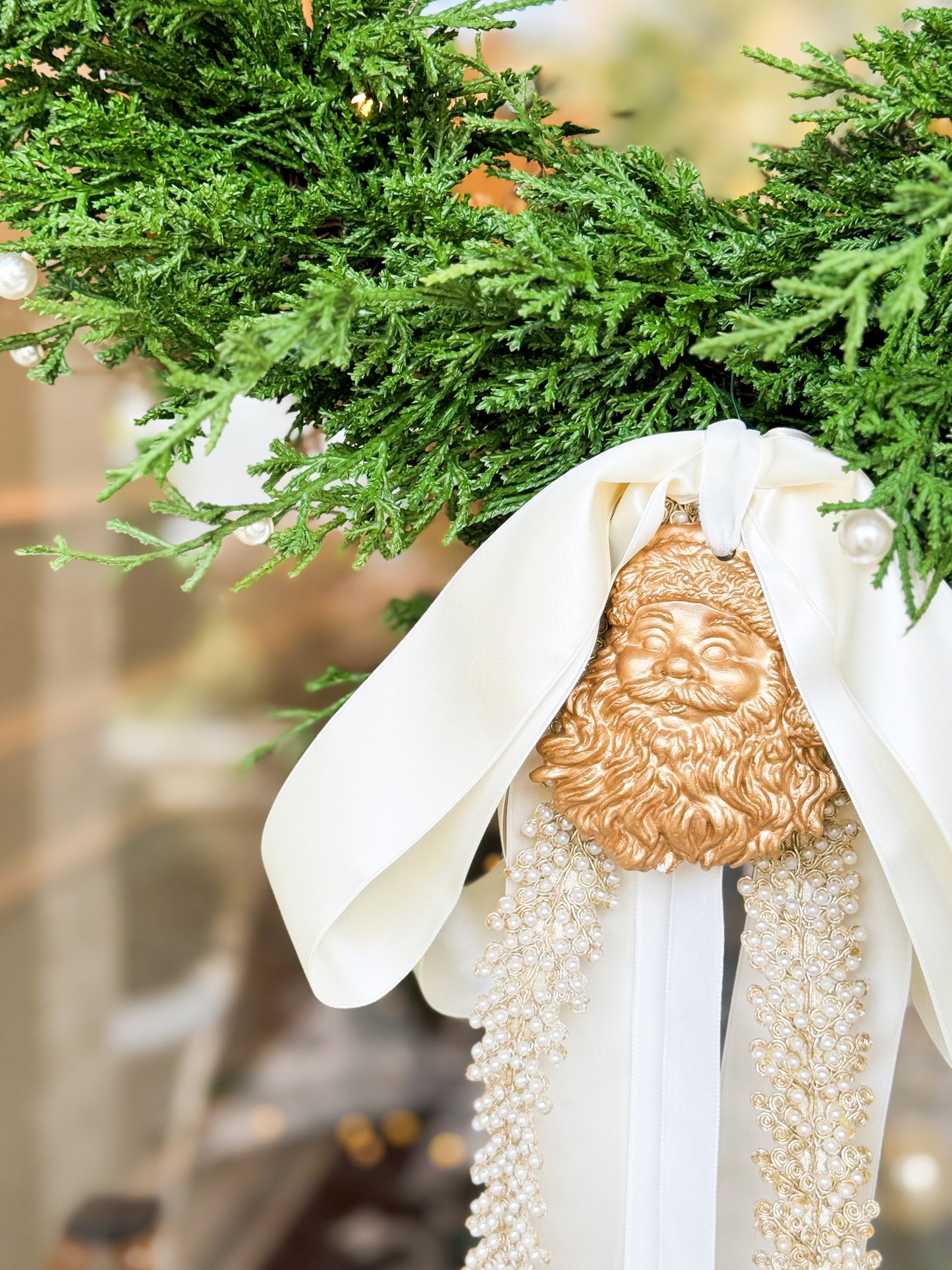 The Versailles Noel Cedar Pearl Christmas Wreath
