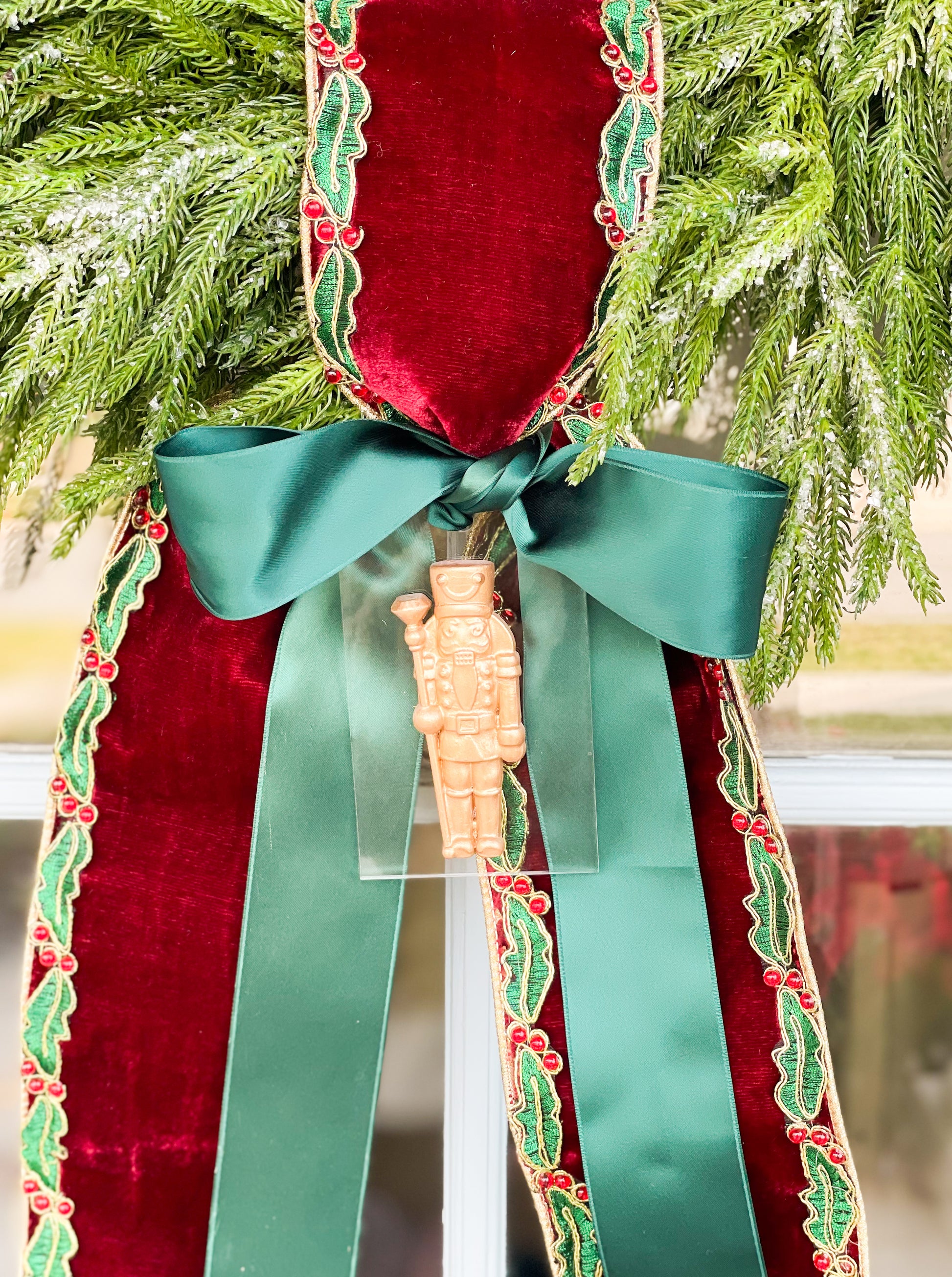 Nostalgic Nutcracker Wreath With Bow Sash And Nutcracker Ornament