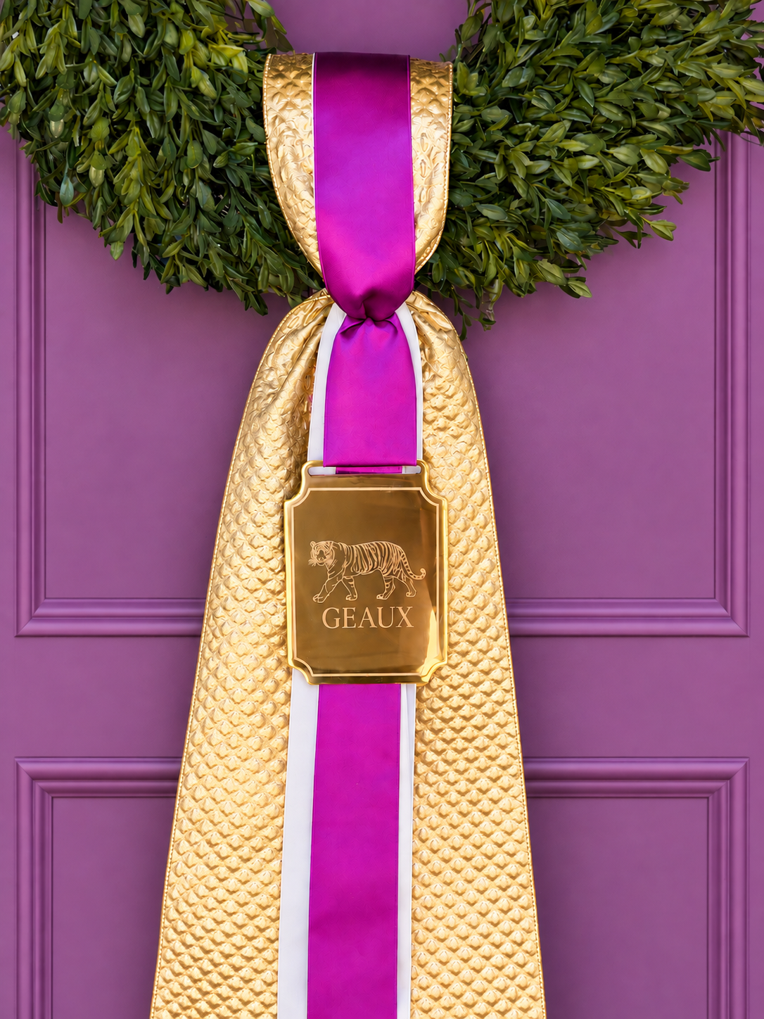 The Golden Saturday Tea Leaf Wreath