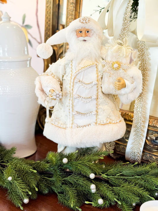 Versailles Noel Pearl Santa