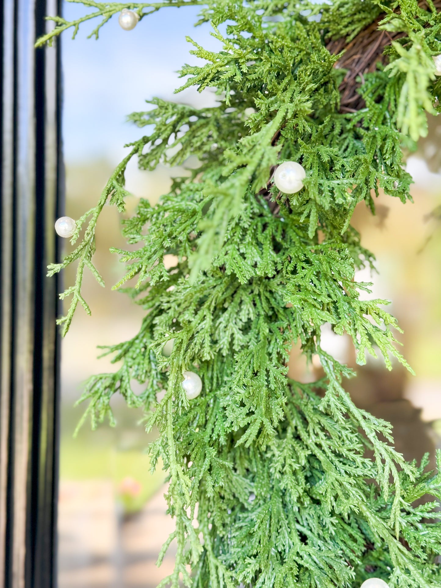 Cedar Pearl Wreath (PREORDER)