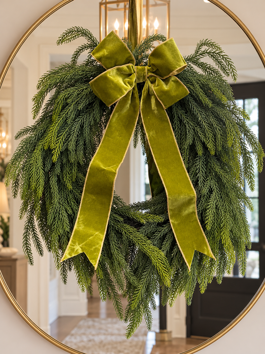 24” Willow Pine Wreath with Candy Apple Green Bow