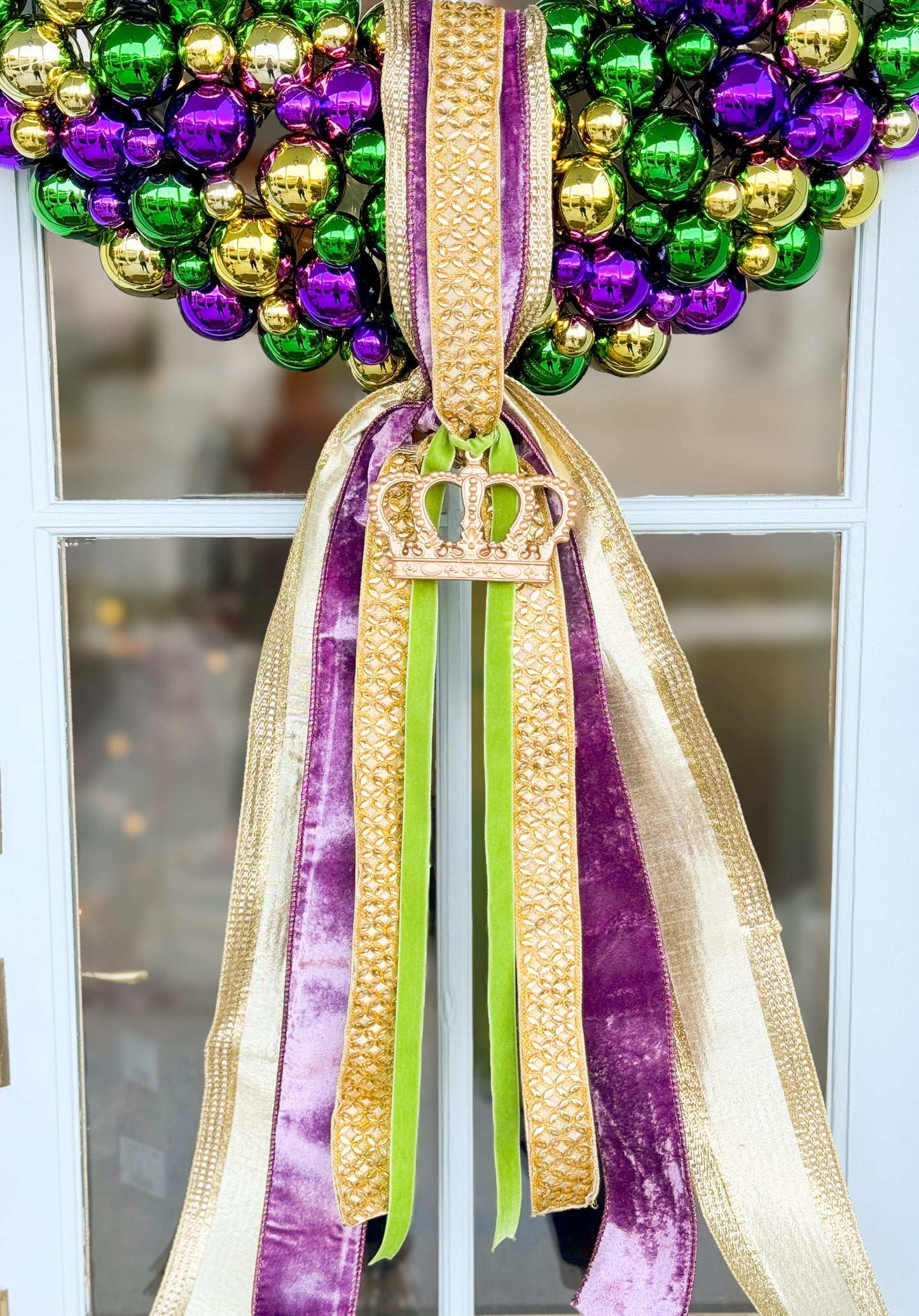 The Queen Of The Krewe Wreath And Sash (Small)