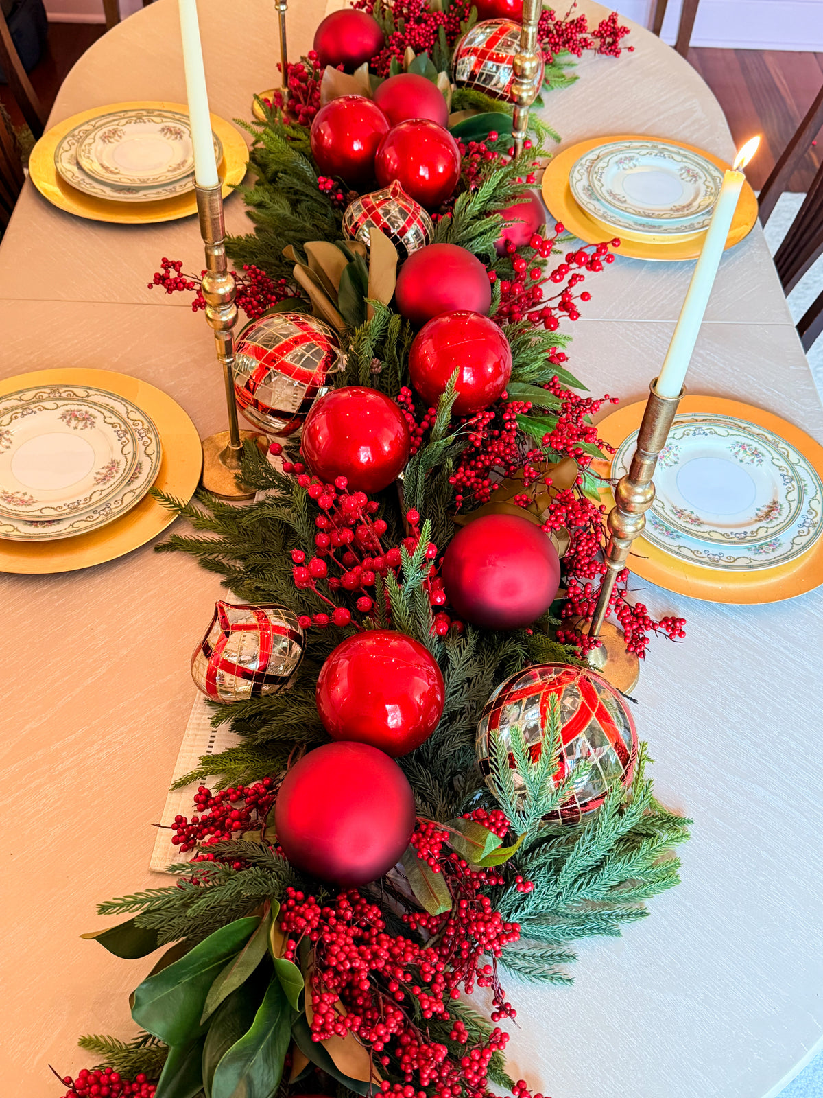 Maison de Ralph Tablescape/Mantle Box