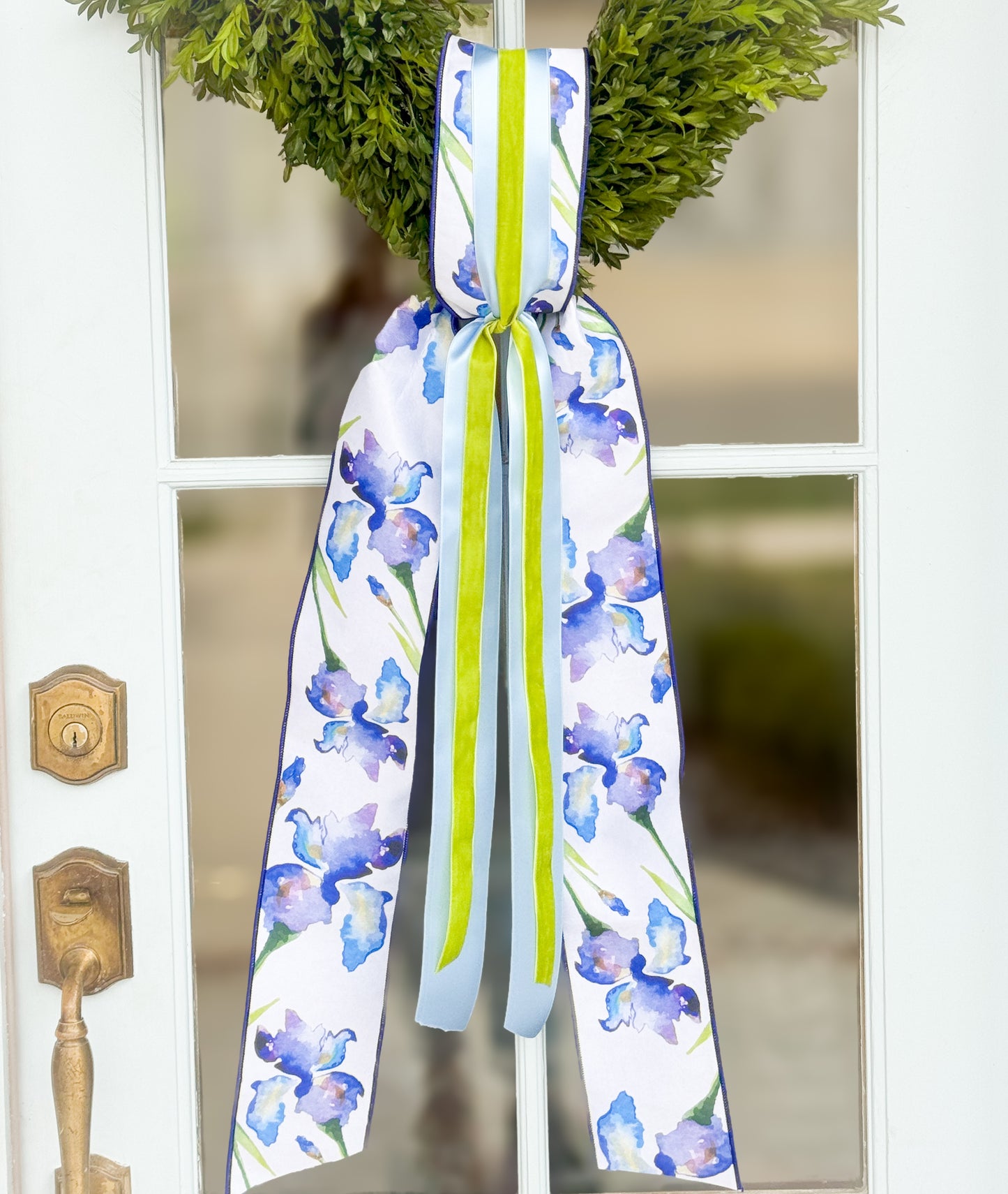 The Bloom Tea Leaf Wreath And Sash