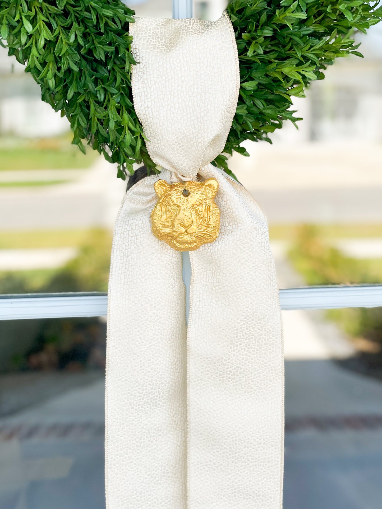 Geaux Wreath And Sash With Tiger Head