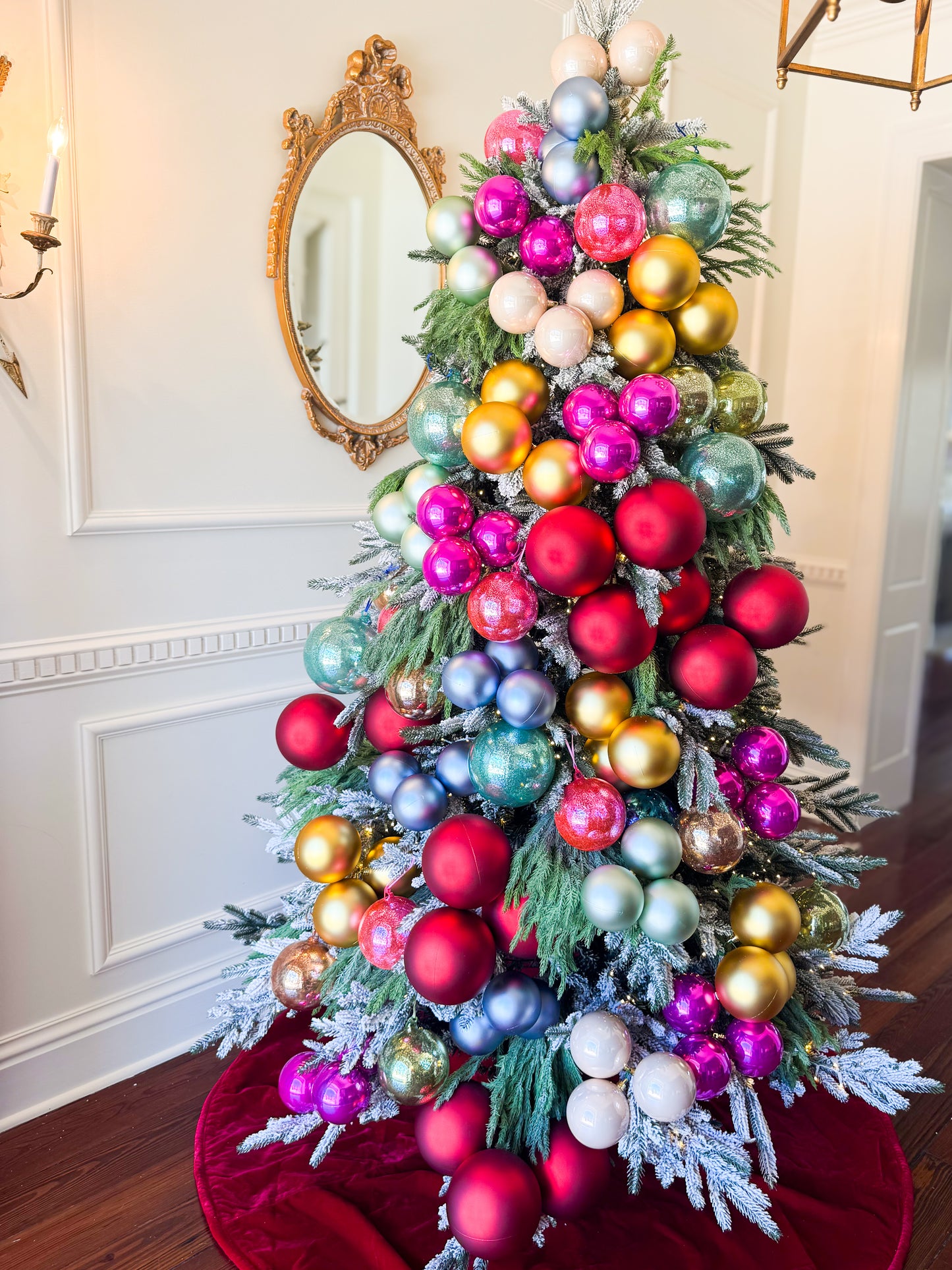 The Joyeux Noel Christmas Tree Blanc Box