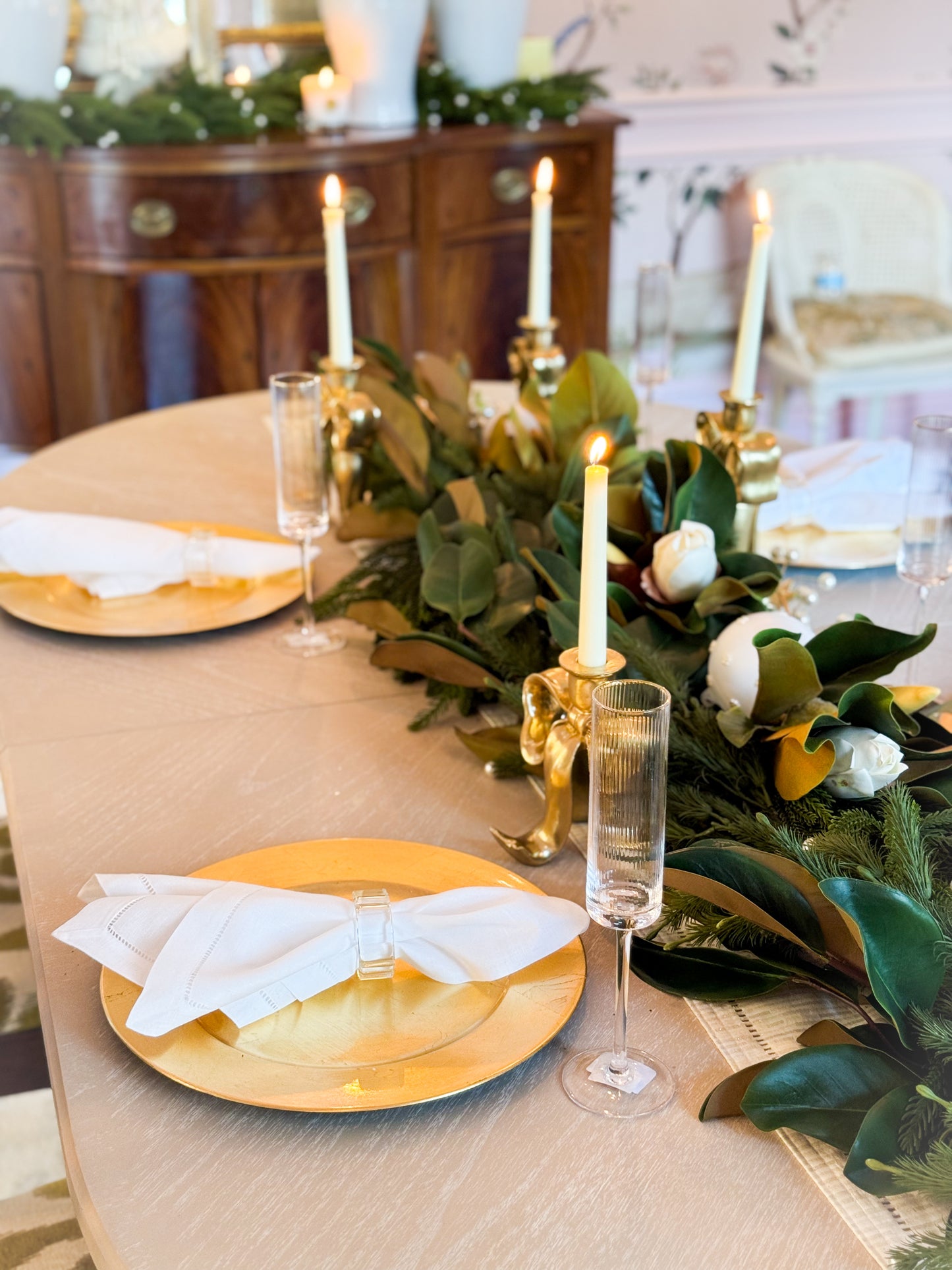 Versailles Noel Tablescape Box
