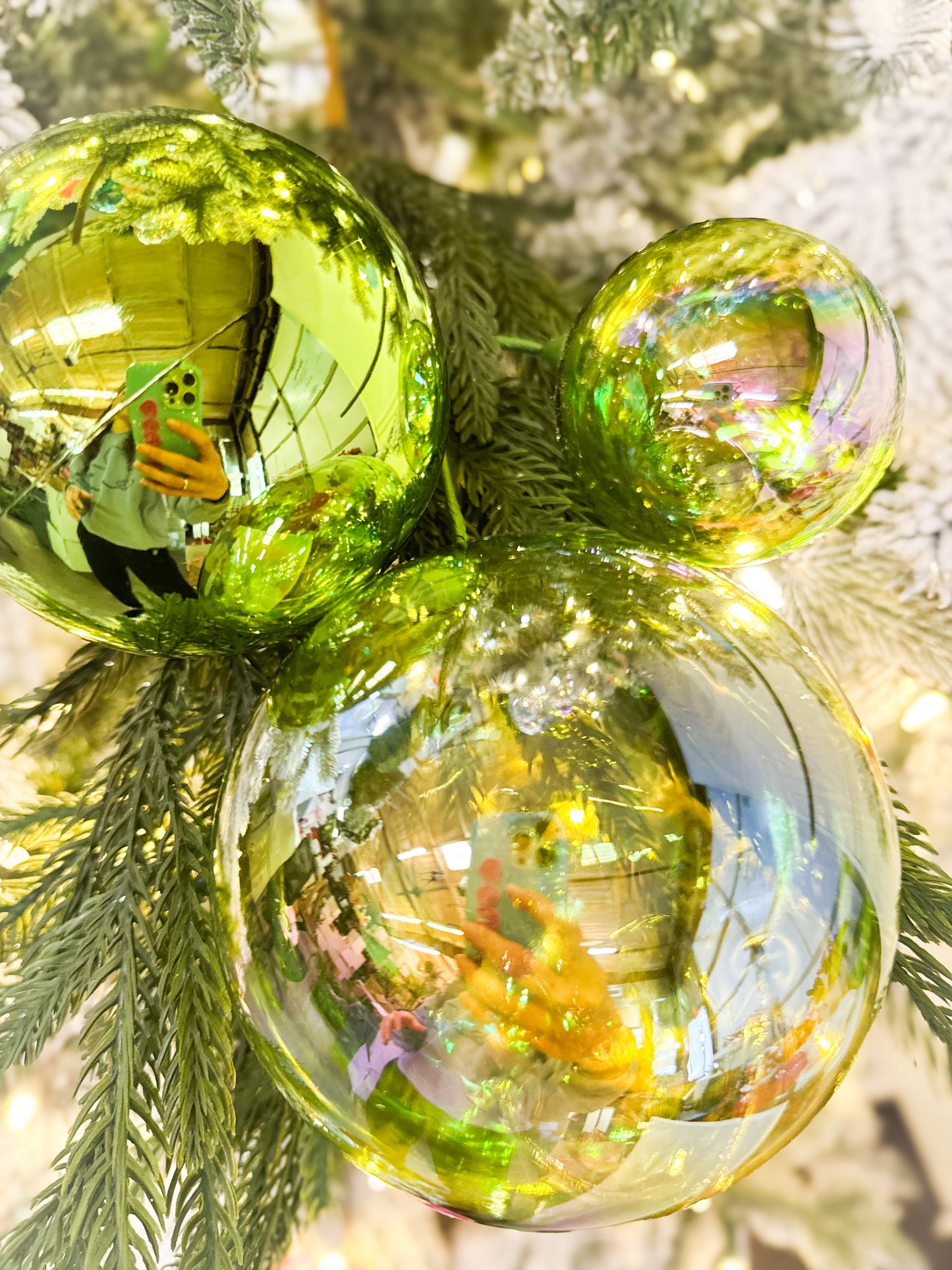 Chartreuse Shine Trio Pick