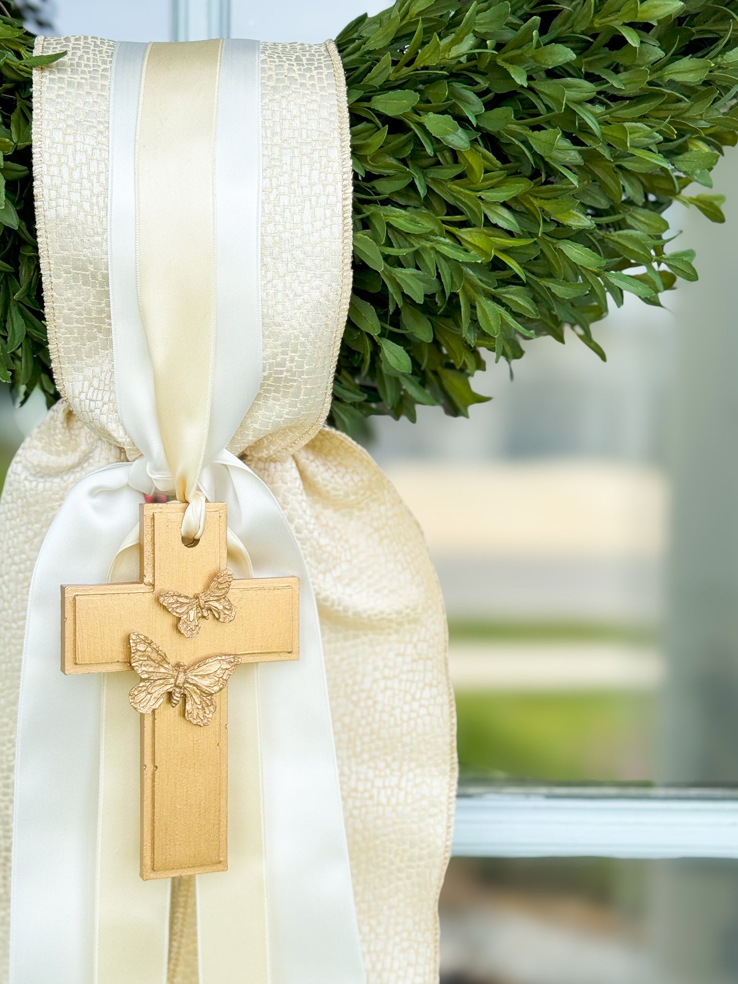 Le Papillon Wreath And Sash