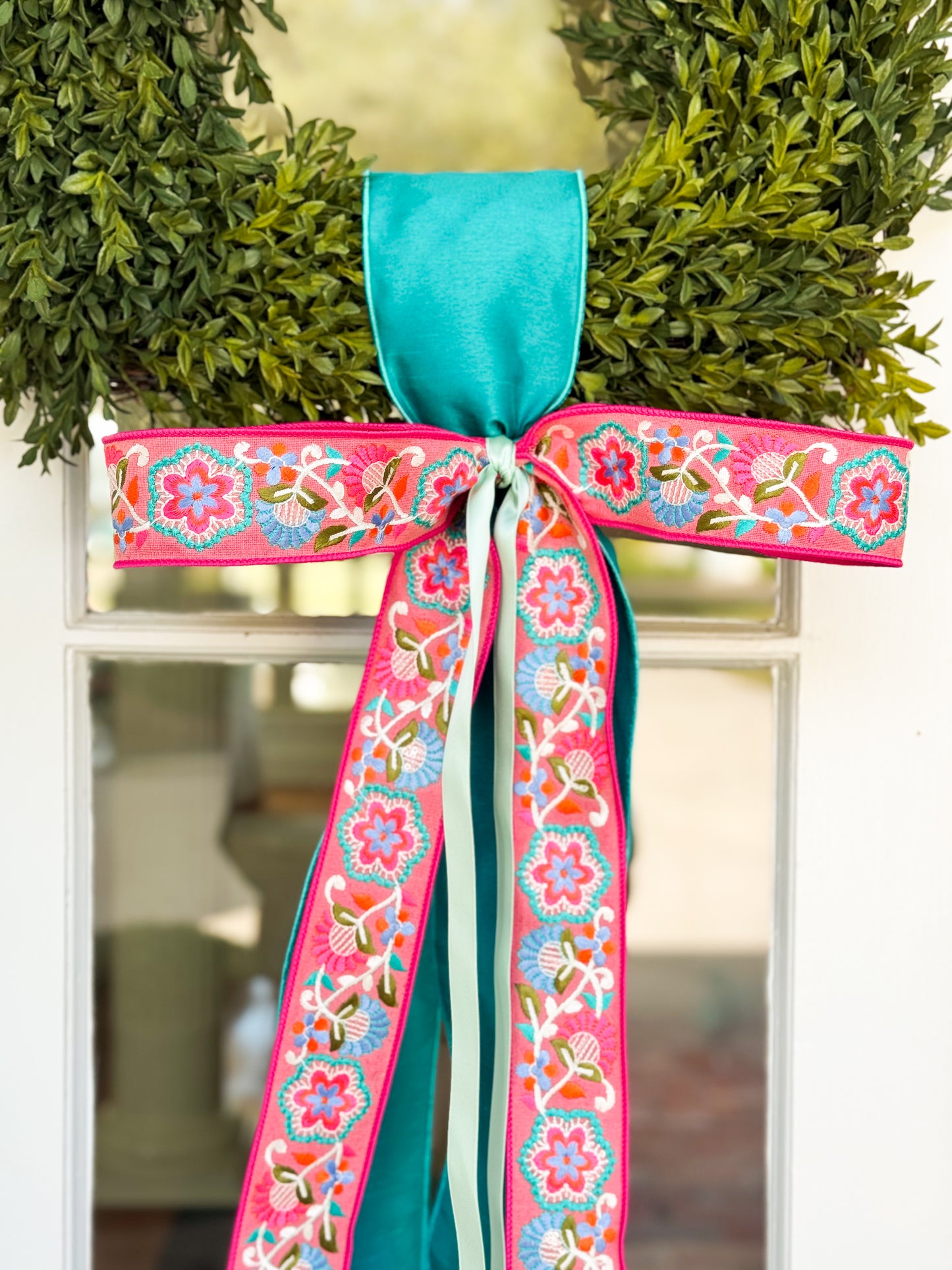 Fleur Riviera Tea Leaf Wreath