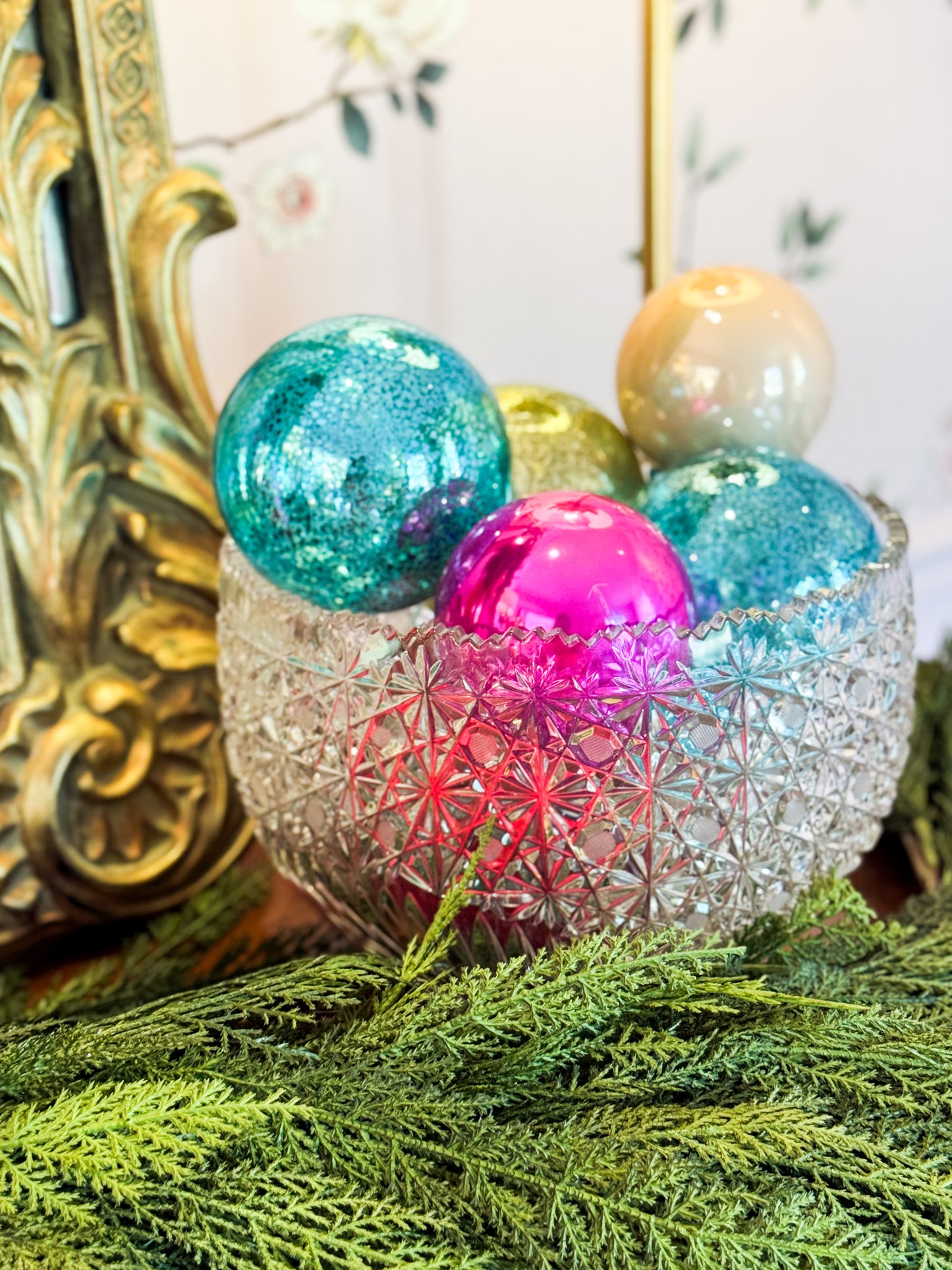 The Joyeux Noel Christmas Ornament Box