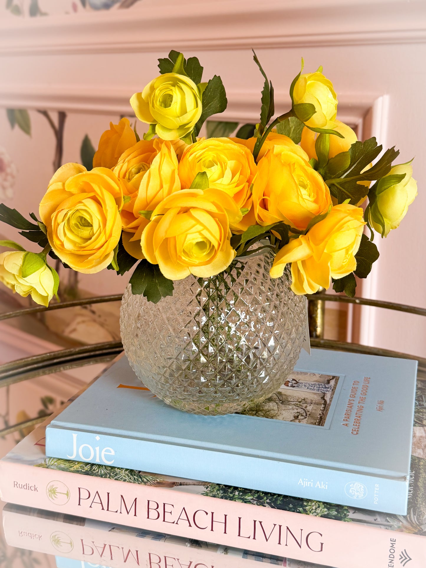 Blanc Box Yellow Ranunculus in Glass Vase-11”