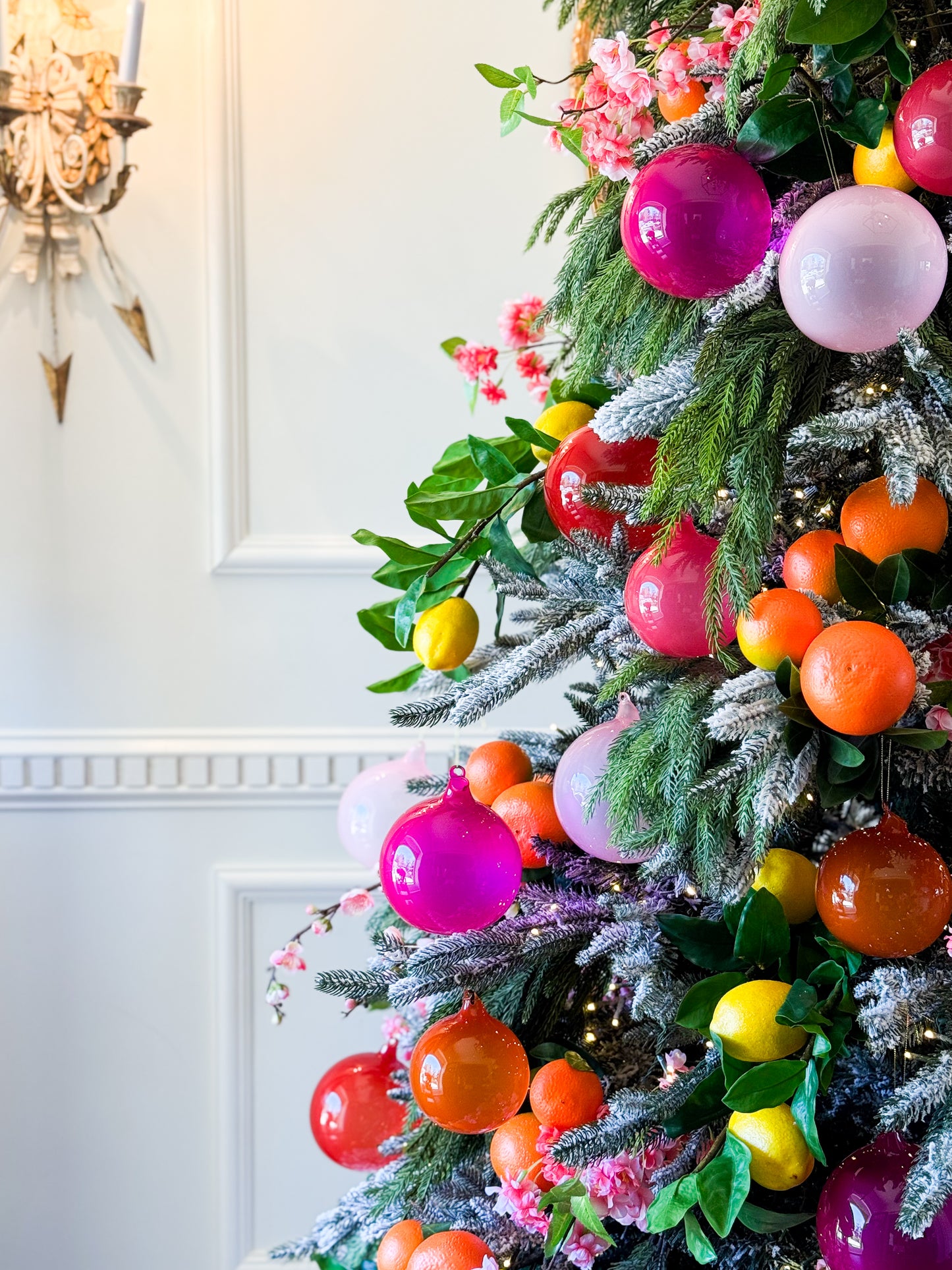 The Citrus Noel Christmas Tree Blanc Box