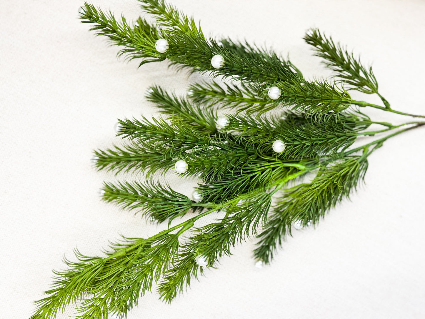 Pearl Evergreen Stem Bundle of 4