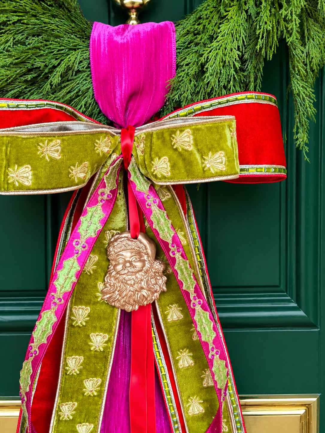 Tuileries Estate Cedar Wreath