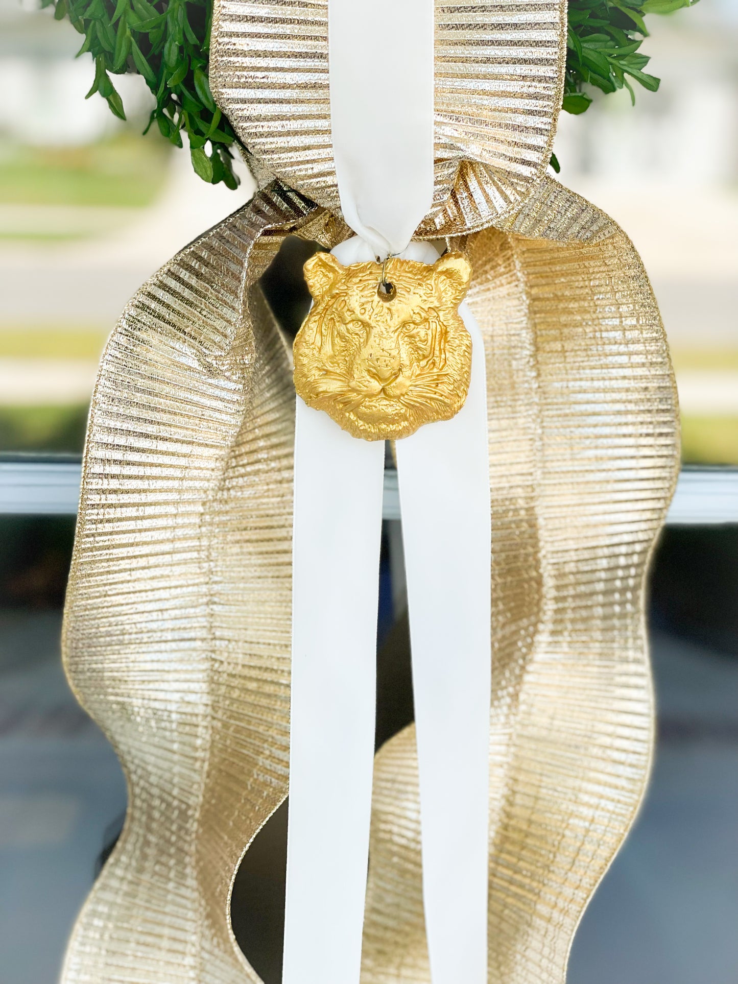 Golden Girl Wreath And Sash With Tiger Head