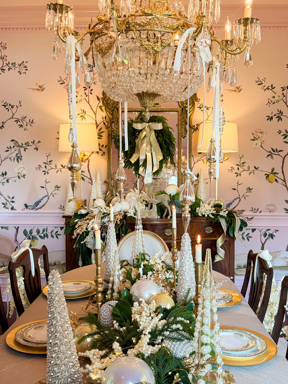 Maison de Bella Tablescape/Mantle Box
