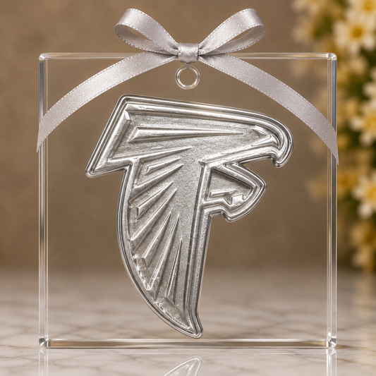 Falcon Wreath Oranment
