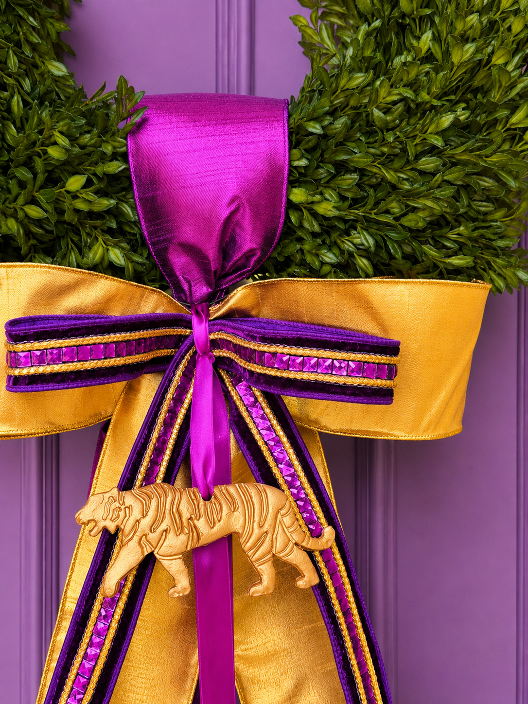 The Tiger Tradition Tea Leaf Wreath