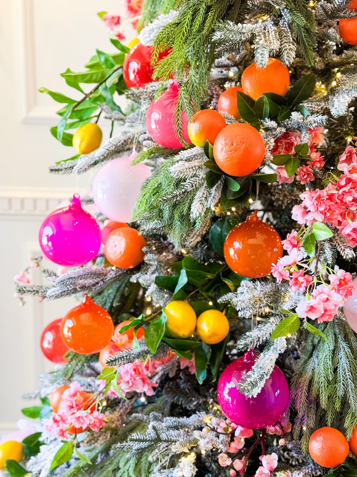 The Citrus Noel Christmas Tree Blanc Box