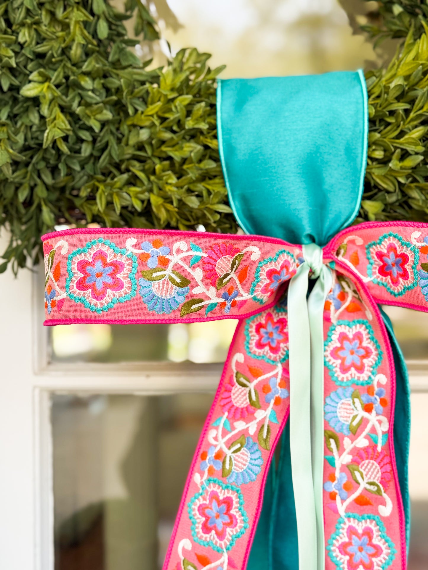 Fleur Riviera Tea Leaf Wreath