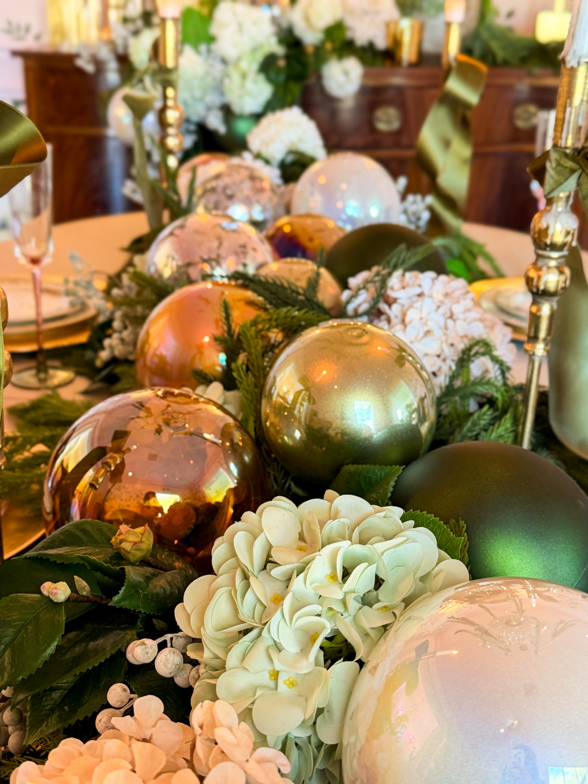 Maison de Fleur Tablescape/Mantle Box