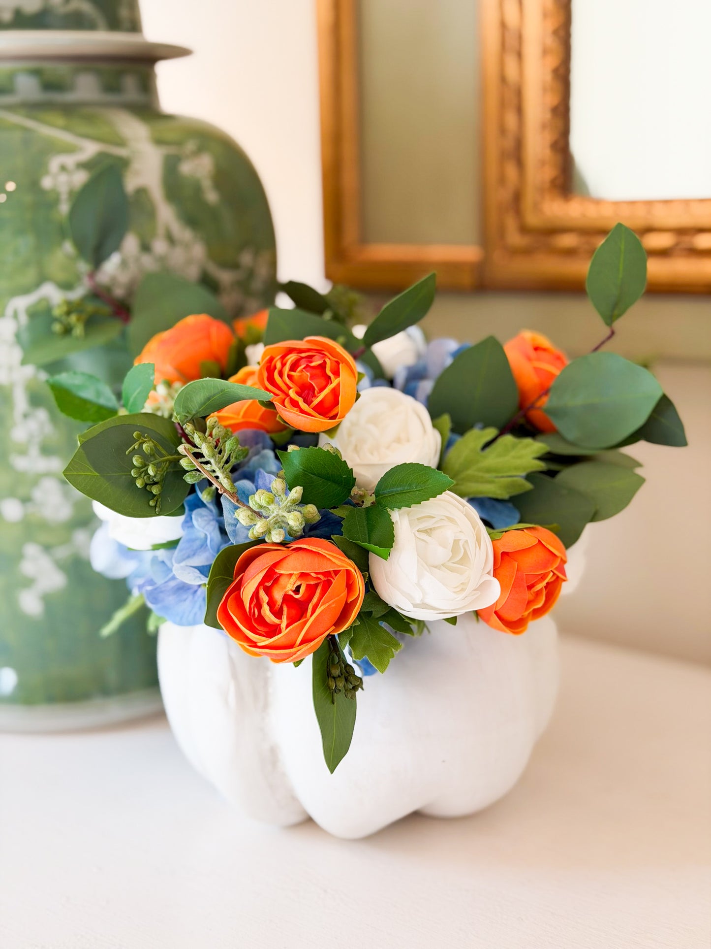 The Savannah Petal Pumpkin