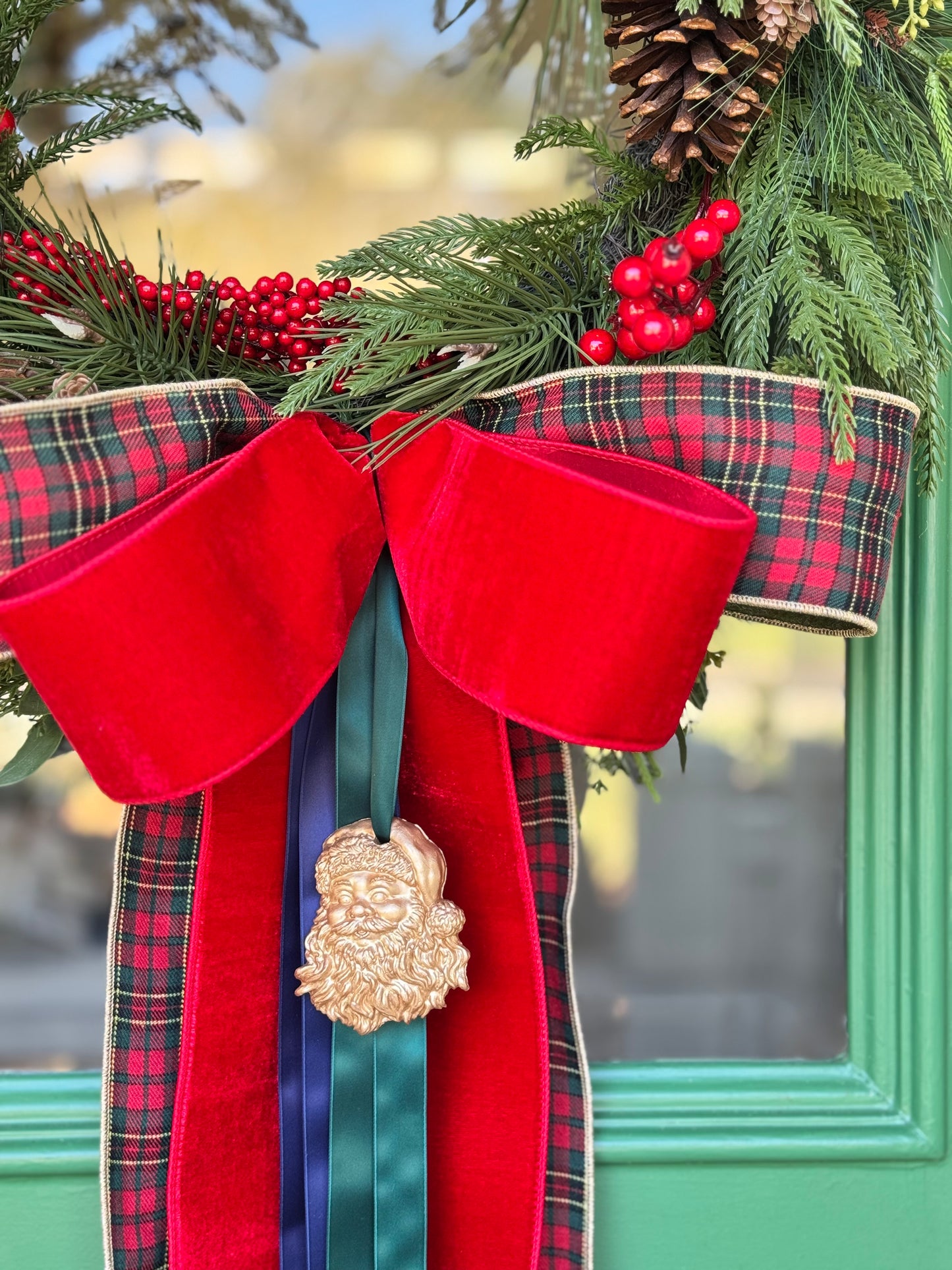 RL Noel Berry Wreath And Bow