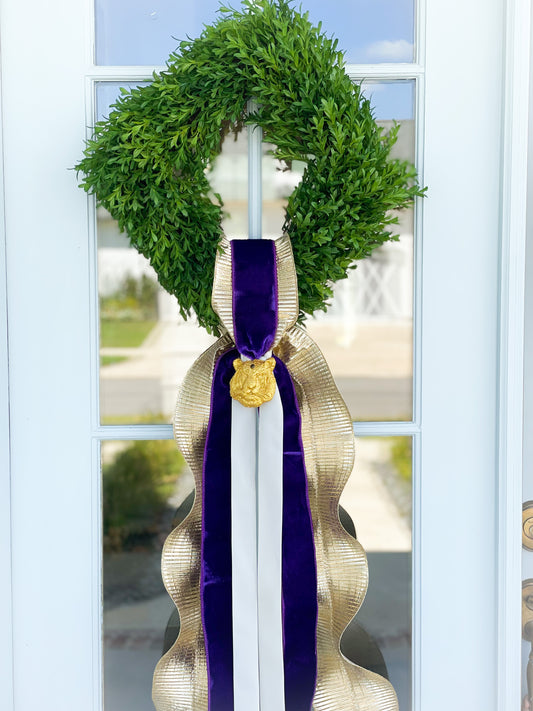 Golden Girl Lux Wreath And Sash With Tiger Head
