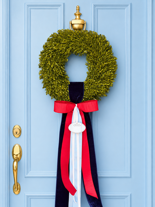 The Oxford Society Tea Leaf Wreath