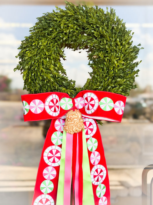 Candy Cane Lane Tealeaf Wreath