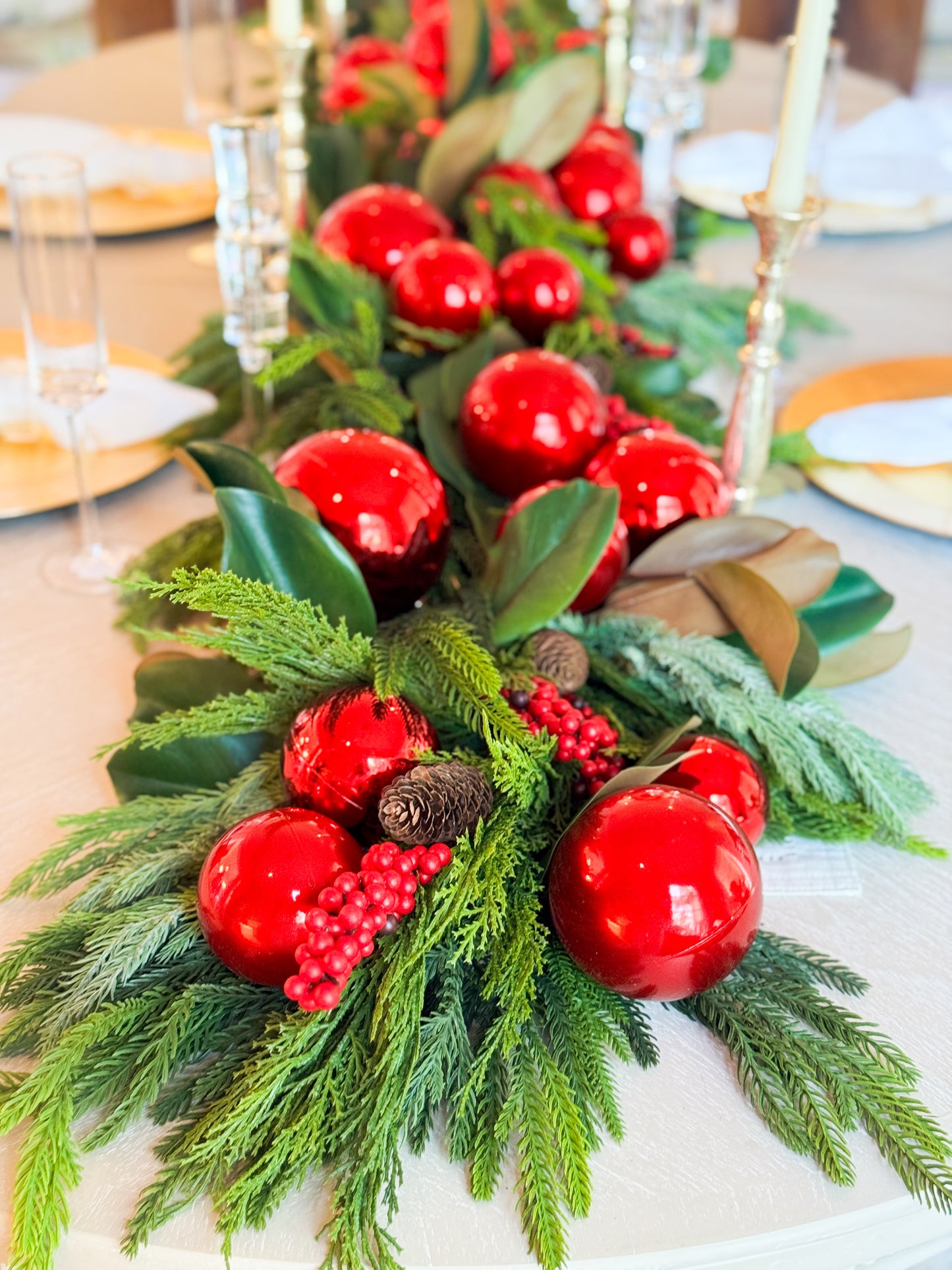 The Fete Noel Christmas Tablescape Box